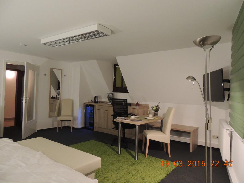 Ratsstube Blasius Hotel Merzig Værelse billede