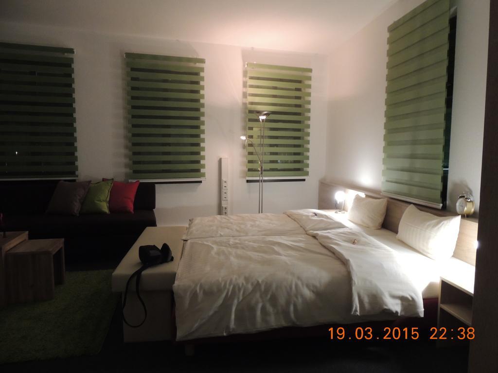 Ratsstube Blasius Hotel Merzig Værelse billede